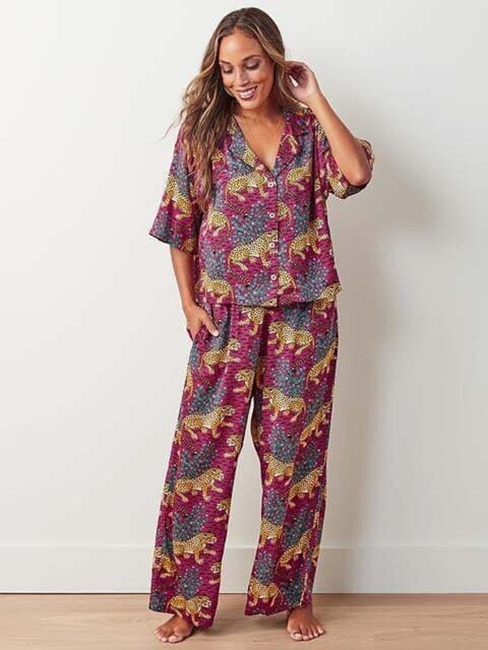 Printfresh Bagheera Eco Satin Wildest Dreams Pajama Set in Wine